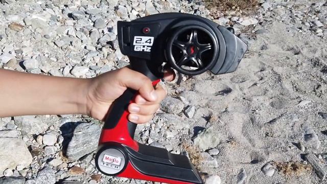 Maisto Tech R/C - 2021 MTRC Ford Bronco Sasquatch смотреть онлайн