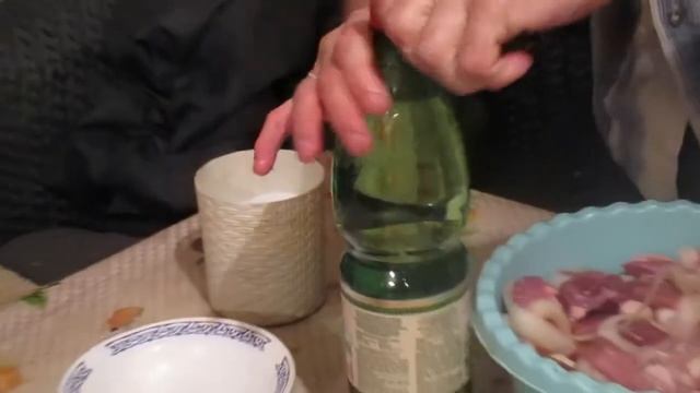 Домашний шашлык и матушка по-домашнему. День рождения Марьи (часть 1) смотреть онлайн