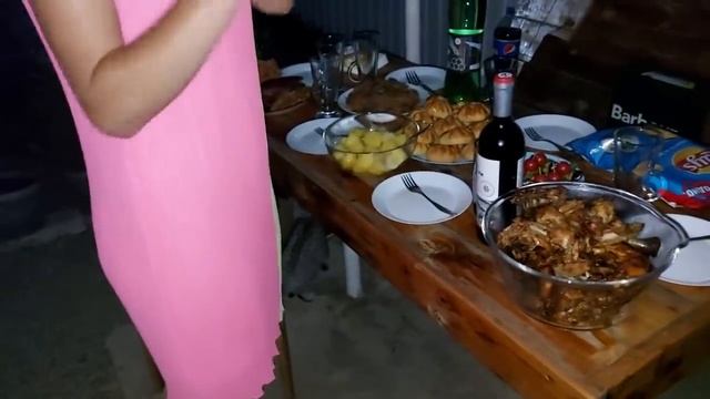 День Рождение Рушана \ Подарки от друзей и Родственников \ Накрыли стол смотреть онлайн