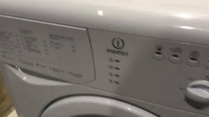 Стиральная машина INDESIT WISL103