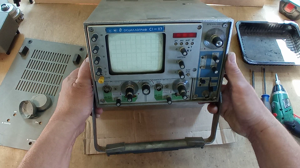 Осциллограф С1-117. Разборка. Приборы - драгметаллы. Золото, палладий, платина, серебро. смотреть онлайн