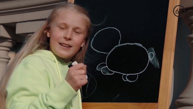 Таня Меженцева - Как нарисовать нелепого зайца. Выпуск 3 | Влог (6+) смотреть онлайн