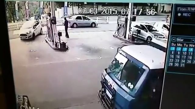 Ridge Road cash-in-transit robbery смотреть онлайн
