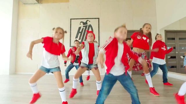 HARLEEN JOKER'S dance studio FUNKY MONKEY crew смотреть онлайн