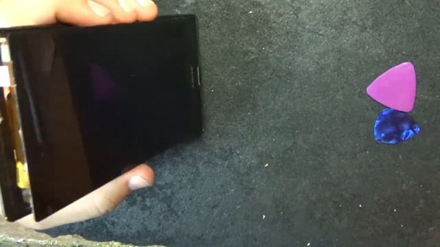 Sony Xperia T3 ..замена дисплейного модуля
