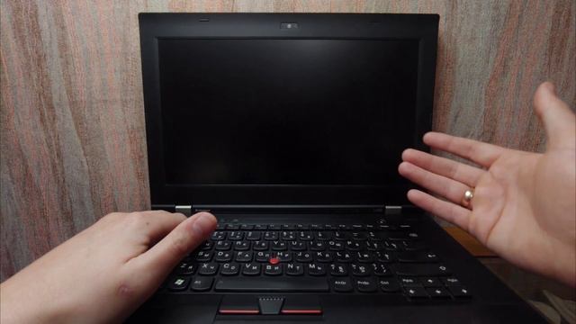 Super Lite Portable OS for USB Drive (Linux Slax) смотреть онлайн