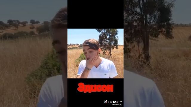 Посвящается одному человеку,которого я люблю. Который пережил многое,и хочет сдаться. Держись! смотреть онлайн