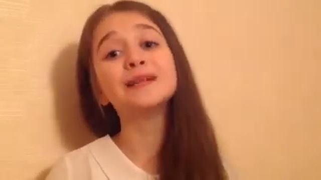 Белла Ахмадулина "О мой застенчивый герой ..." смотреть онлайн