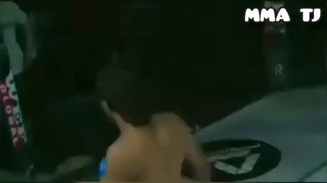 Непобеждённый боец Акобиров Мутолиб лучше Моменты 🇹🇯 смотреть онлайн