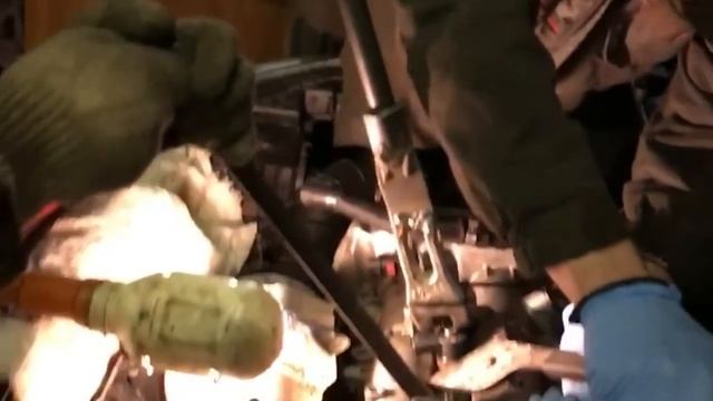 Как снять форсунки Опель инсигния 2.0 турбо дизель. Opel insignia, how to change injectors смотреть онлайн