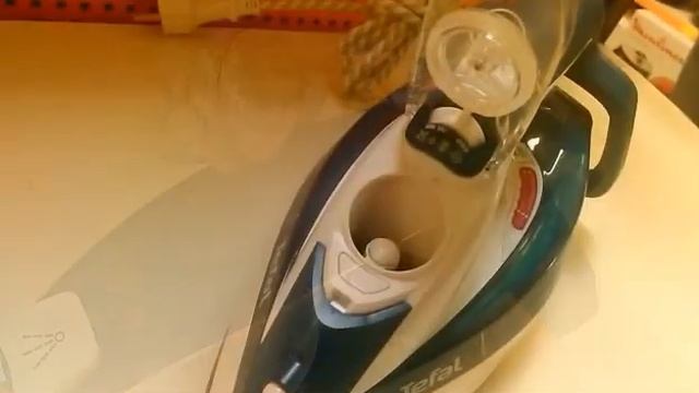 Видеообзор Утюг TEFAL FV 5375 смотреть онлайн