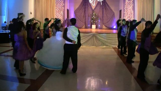 Quinceañera Waltz Demo смотреть онлайн