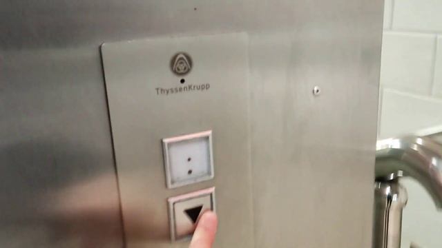 Панорамный лифт TK Synergy 2013 г. @ ТЦ Торговый город (г. Домодедово, МО) смотреть онлайн