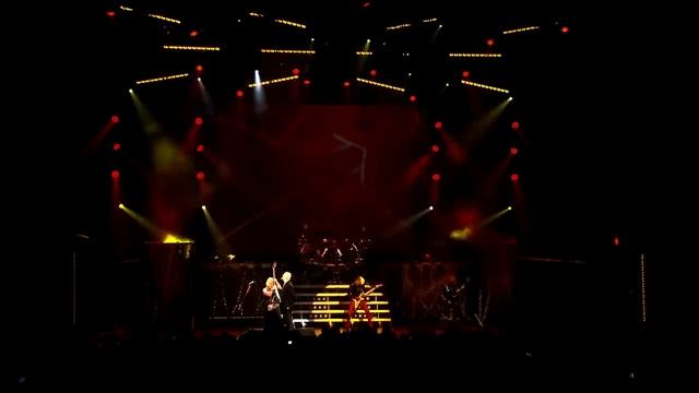 Judas Priest - Victim of Changes (Epitaph).mp4 смотреть онлайн