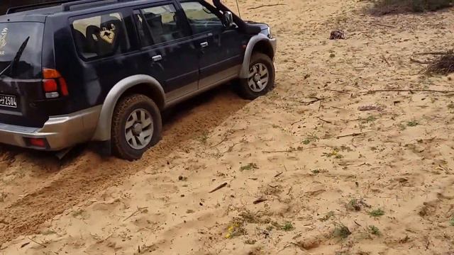 Mitchi Pajero sport 2.5td raid rimel Tunisia смотреть онлайн