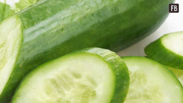 Кусочки огурца в мусорном ведре избавят от насекомых смотреть онлайн