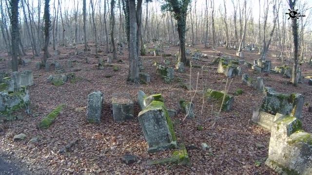 Караимское кладбище Балта-Тиймез. смотреть онлайн
