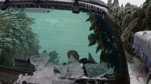 Freeing my Truck of thick ice from last night's storm using a rubber mallet. ASMR sounds! смотреть онлайн