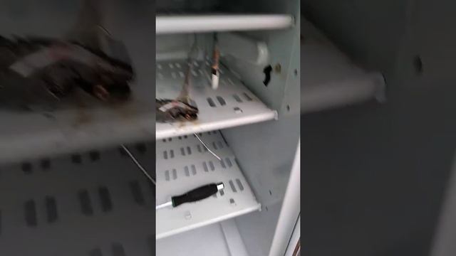 не морозит морозильник смотреть онлайн