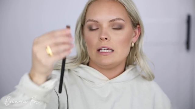 TESTING NEW FALL MAKEUP 2020 - Cool Toned Makeup Tutorial смотреть онлайн
