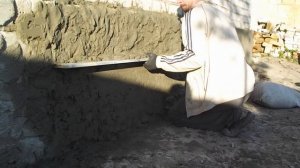 Как штукатурить фундамент дома по маякам