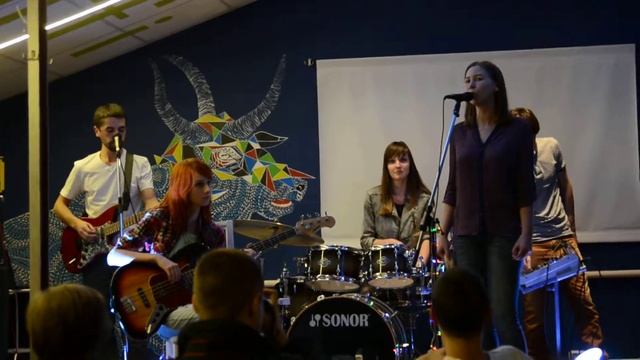 Волнительные Выходные - Я иду по улице смотреть онлайн
