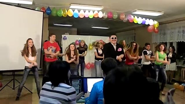 Оригинально признался в любви) смотреть онлайн