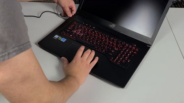 Graveyard Computers E1 Asus ROG Strix GL703VD смотреть онлайн