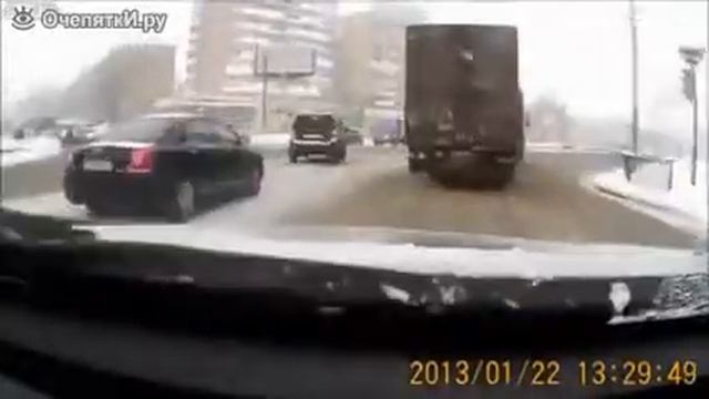 Плохой, плохой грузовик! смотреть онлайн