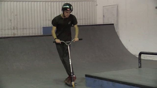 Минаев Максим - PowerTrick самокат контест - скейтпарк BunnyHop 20181216