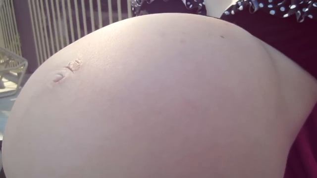 WEIRD SHAPED BELLY FROM SEPTATE UTERUS - The Bumps Along the Way Pregnancy Vlog смотреть онлайн