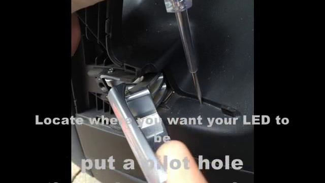 LED Door Handles- How To - Vauxhall VW Audi Seat Skoda (e.g Vectra C) смотреть онлайн