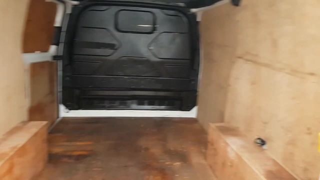 FORD TRANSIT CUSTOM SWB HI-ROOF 2-0 EURO 6 MODEL 66 REG 130BHP 0161 432 3679 SK56PH смотреть онлайн