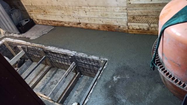 Овощная яма в гараже своими руками. Бюджетный вариант. смотреть онлайн