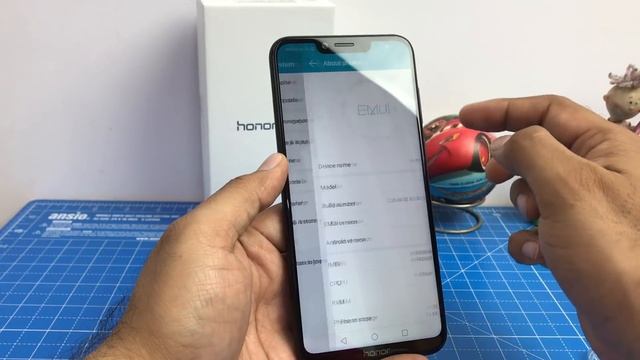 Honor Play Unboxing, First Impressions, Camera Test & Features Overview | Intellect Digest смотреть онлайн