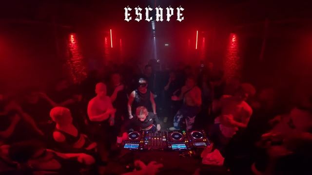 Nina Bender - DJ Set | Escape Rave Closing - January 12 /23 [HARDTECHNO] смотреть онлайн