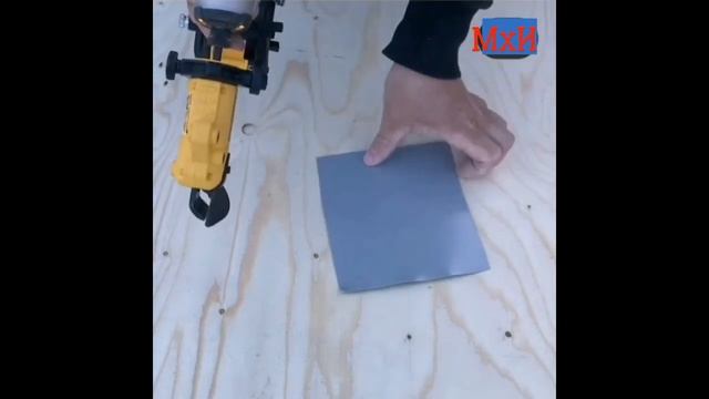 Доступное решение. Универсальная насадка-ножницы DeWalt DT70620 на шуруповерт… Цена 5 429 ₽ смотреть онлайн