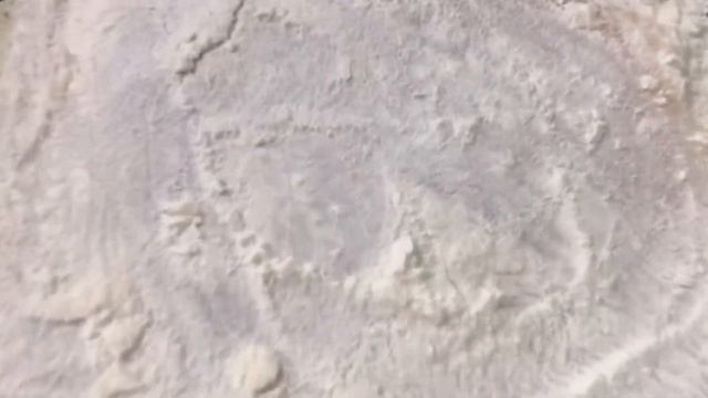 СЪЕДОБНЫЕ КРЫЛЬЯ | это нужно увидеть! смотреть онлайн