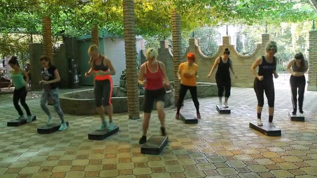 Фитнес. Степ аэробика. смотреть онлайн