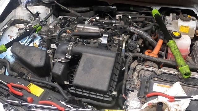 How To Replace Head Gasket On Toyota Prius Part 5 смотреть онлайн