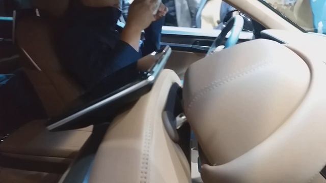 서울모터쇼 제네시스 G90 리무진 외관(Genesis G90L Exterior) смотреть онлайн