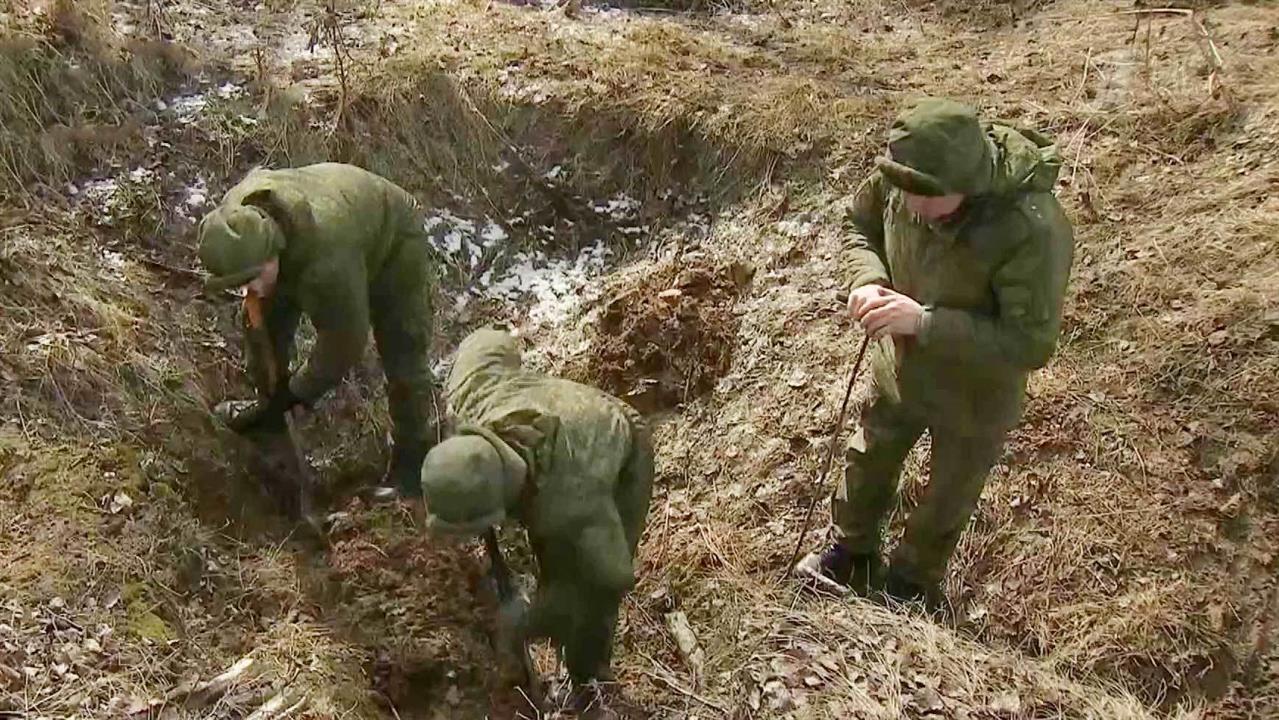 В Ленинградской области поисковики возвращают имен...ветским солдатам, погибшим на 