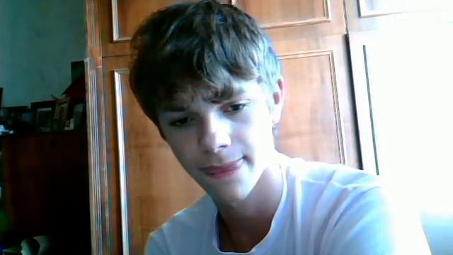 очередное рандомное видео с вебки