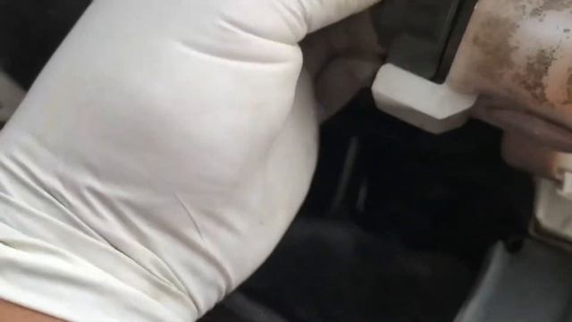 Windshield Washer Not Spraying | Replacing Washer Pump on the 2008 RAV4 смотреть онлайн