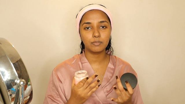 හරි විදියට Face Pack Apply කරන්නේ කොහොමද? | How To Apply Face Masks Correctly In Sinhala смотреть онлайн