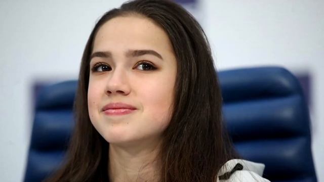 Алина Загитова выбирает суп рамен и хочет открыть японский ресторан