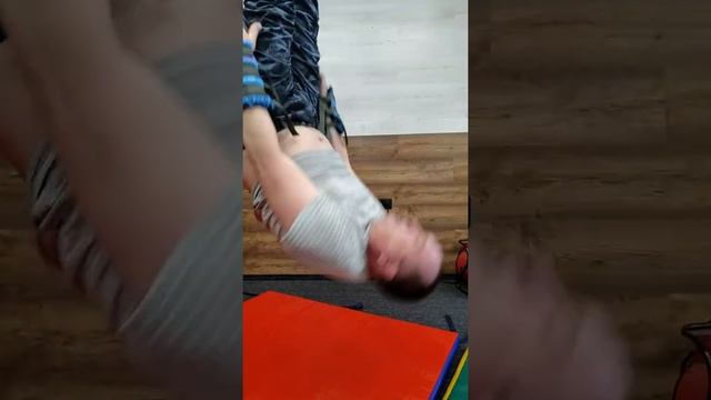 Упражнение " Летучая мышь" смотреть онлайн