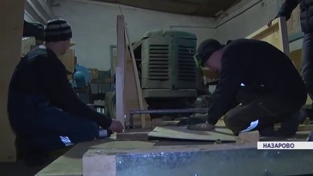 Шоу самодельных саней «поехали» в Назарове смотреть онлайн