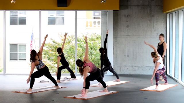 60 Minute Yoga: Power Yoga With Alex