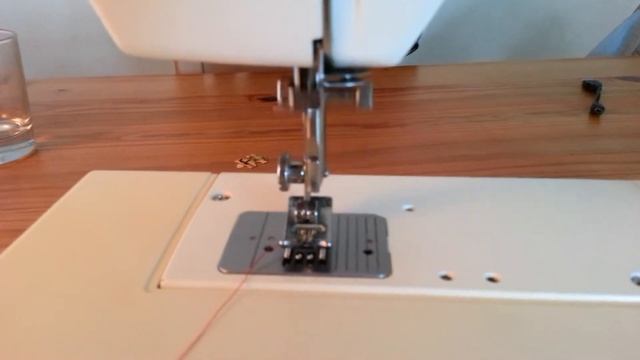 Student Sewing Machine смотреть онлайн